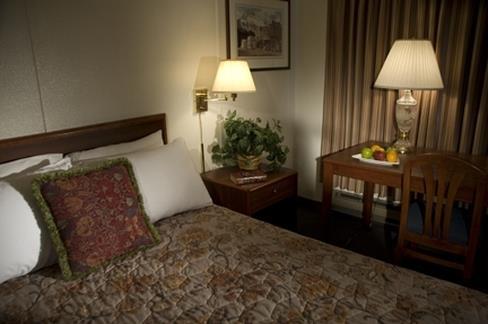 Holland America Skagway Inn Room photo